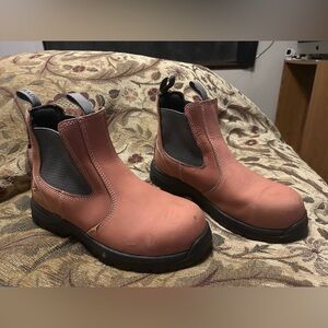 Euc steel toe boots